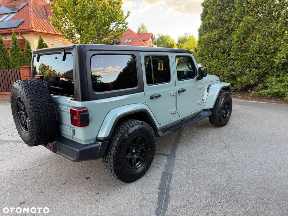 Jeep Wrangler - 15