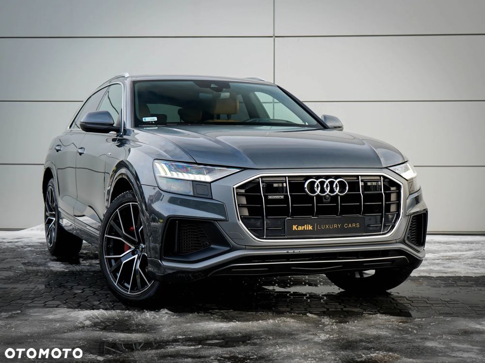Audi Q8 - 1
