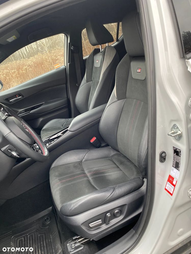 Toyota C-HR 2.0 Hybrid GR Sport - 11