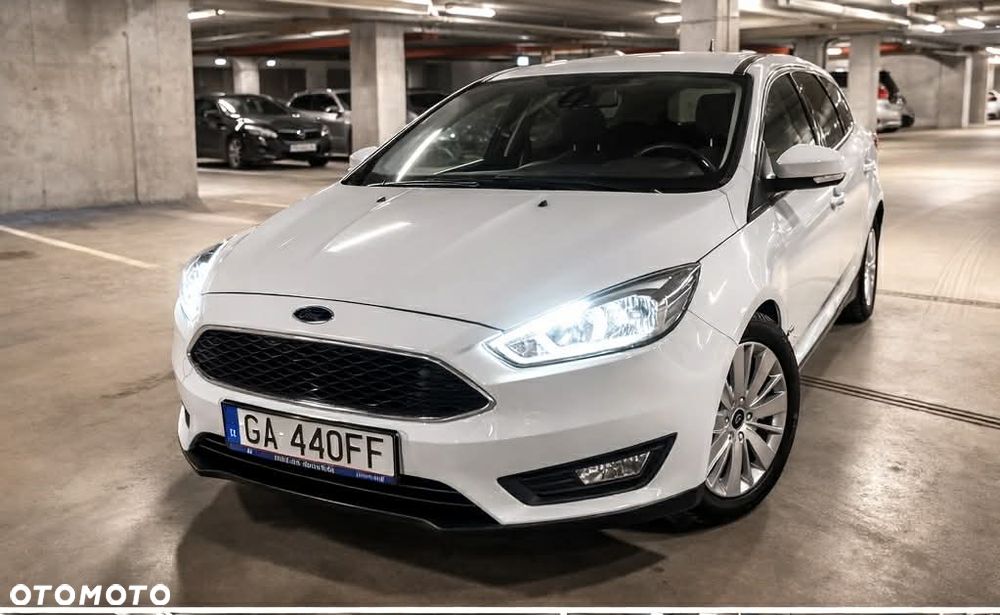 Ford Focus 1.5 TDCi SYNC Edition - 1
