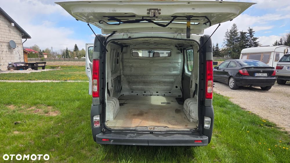 Renault Trafic - 17