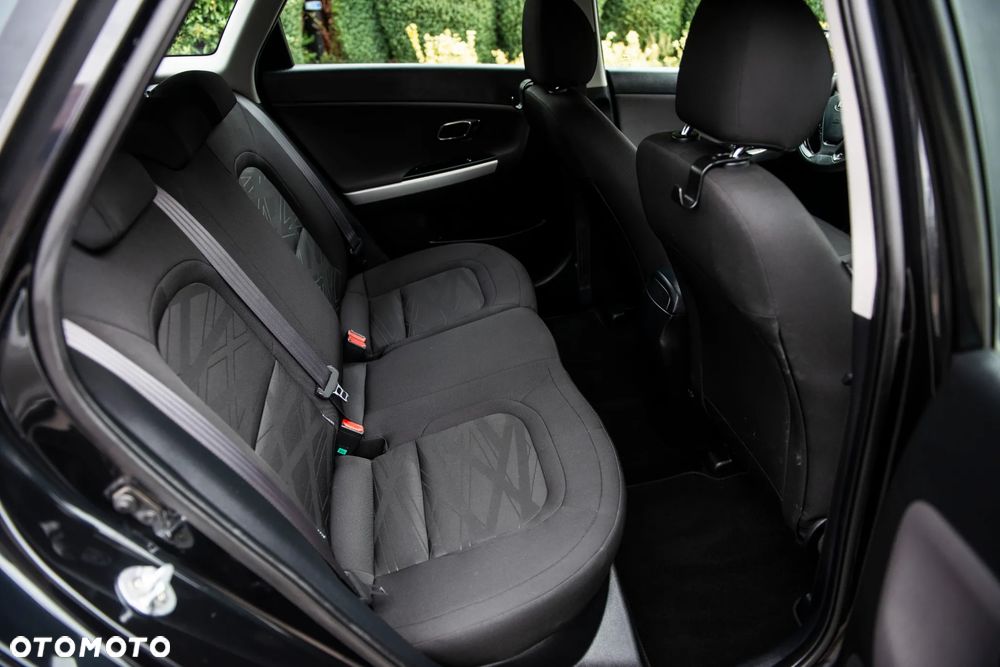 Kia Ceed 1.6 GDI ISG Vision - 35