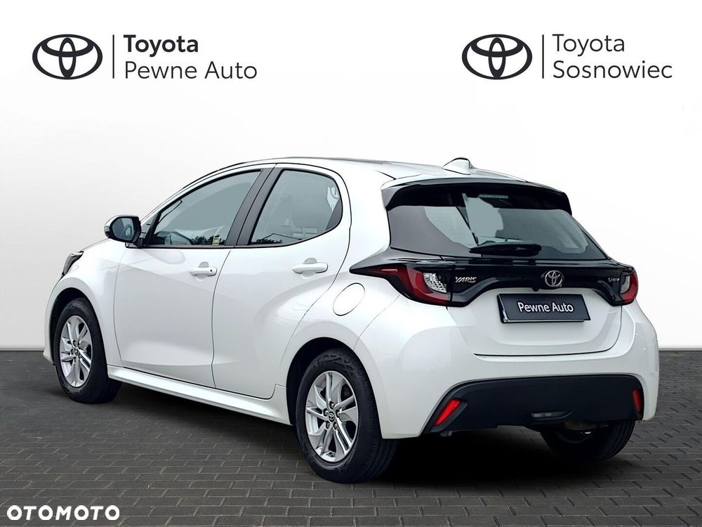 Toyota Yaris - 4