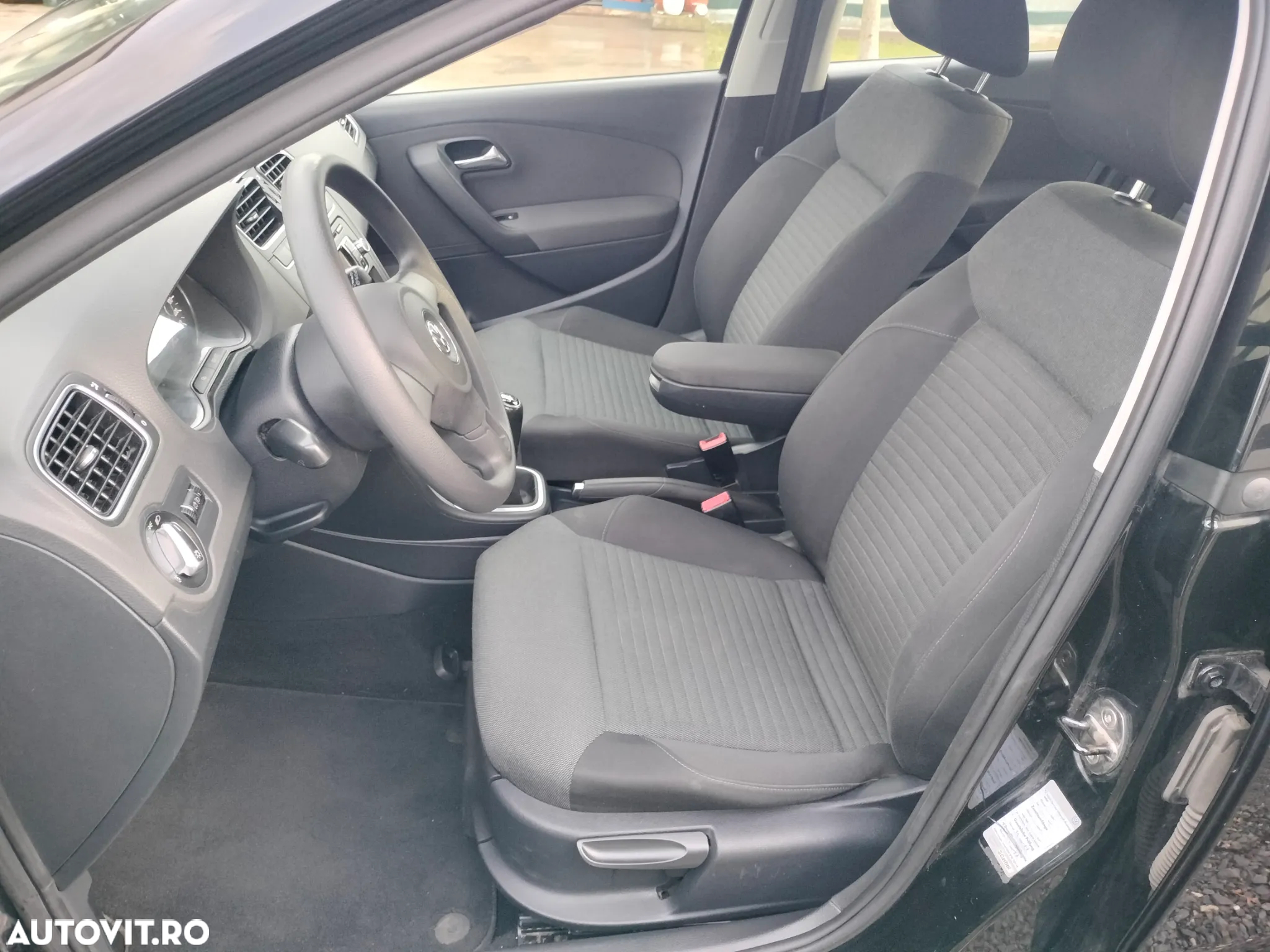 Volkswagen Polo 1.2 TSI Black/Silver Edition - 7