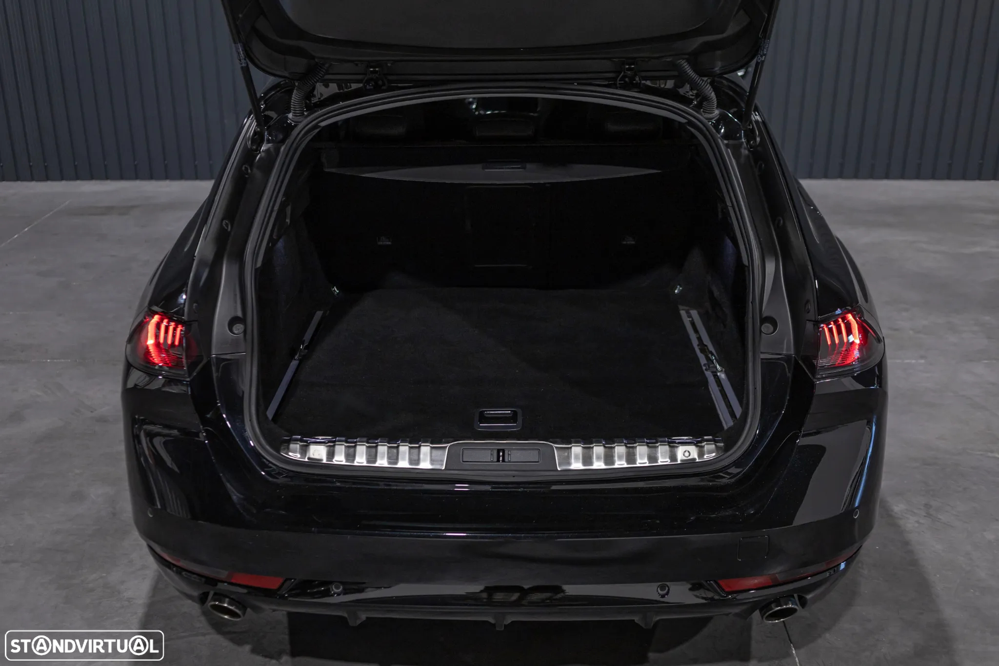Peugeot 508 1.6 Hybrid Allure Pack e-EAT8 - 56