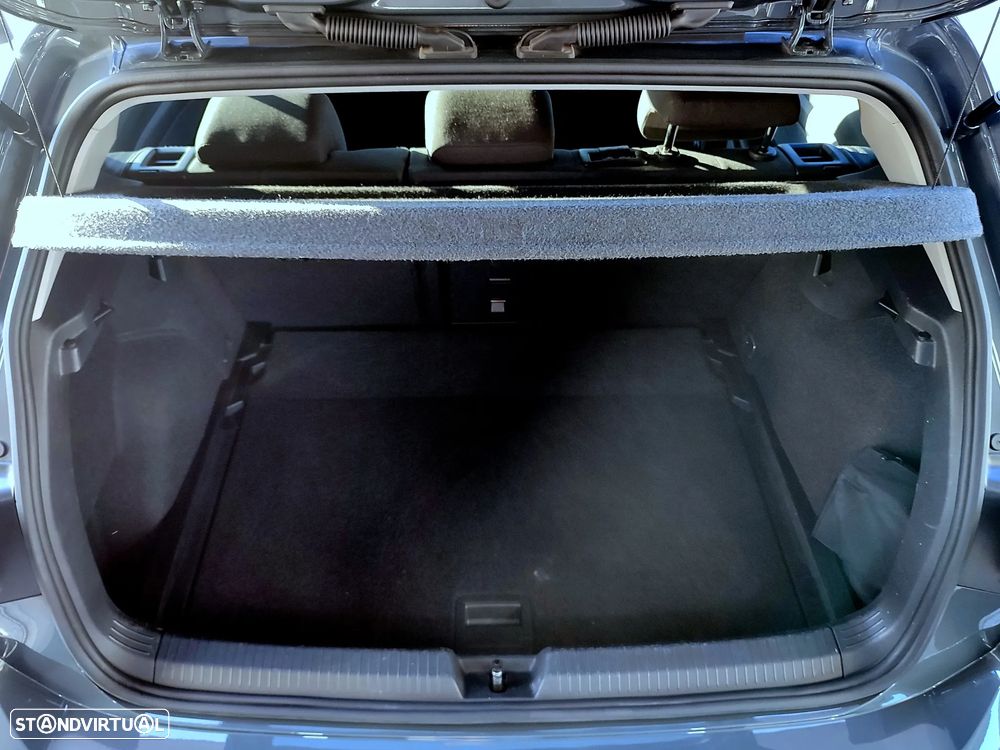 VW Golf 1.0 TSI Life - 9