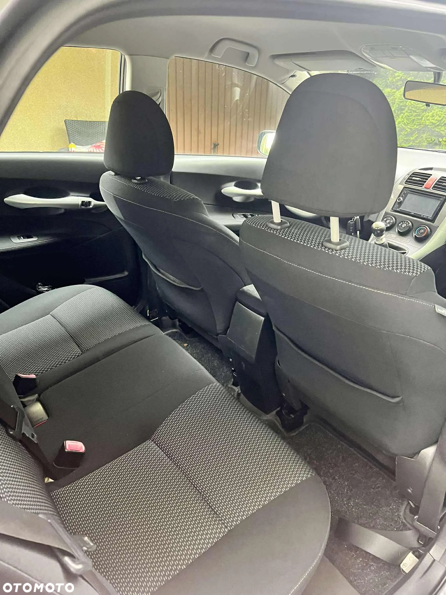 Toyota Auris 1.6 Comfort - 16