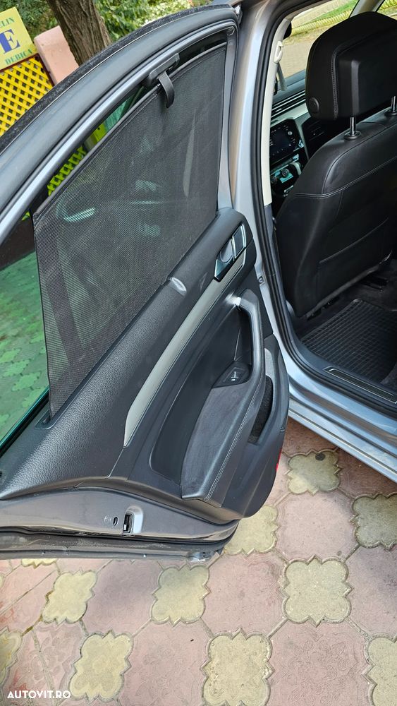 Volkswagen Passat 2.0 TDI DSG Comfortline - 10
