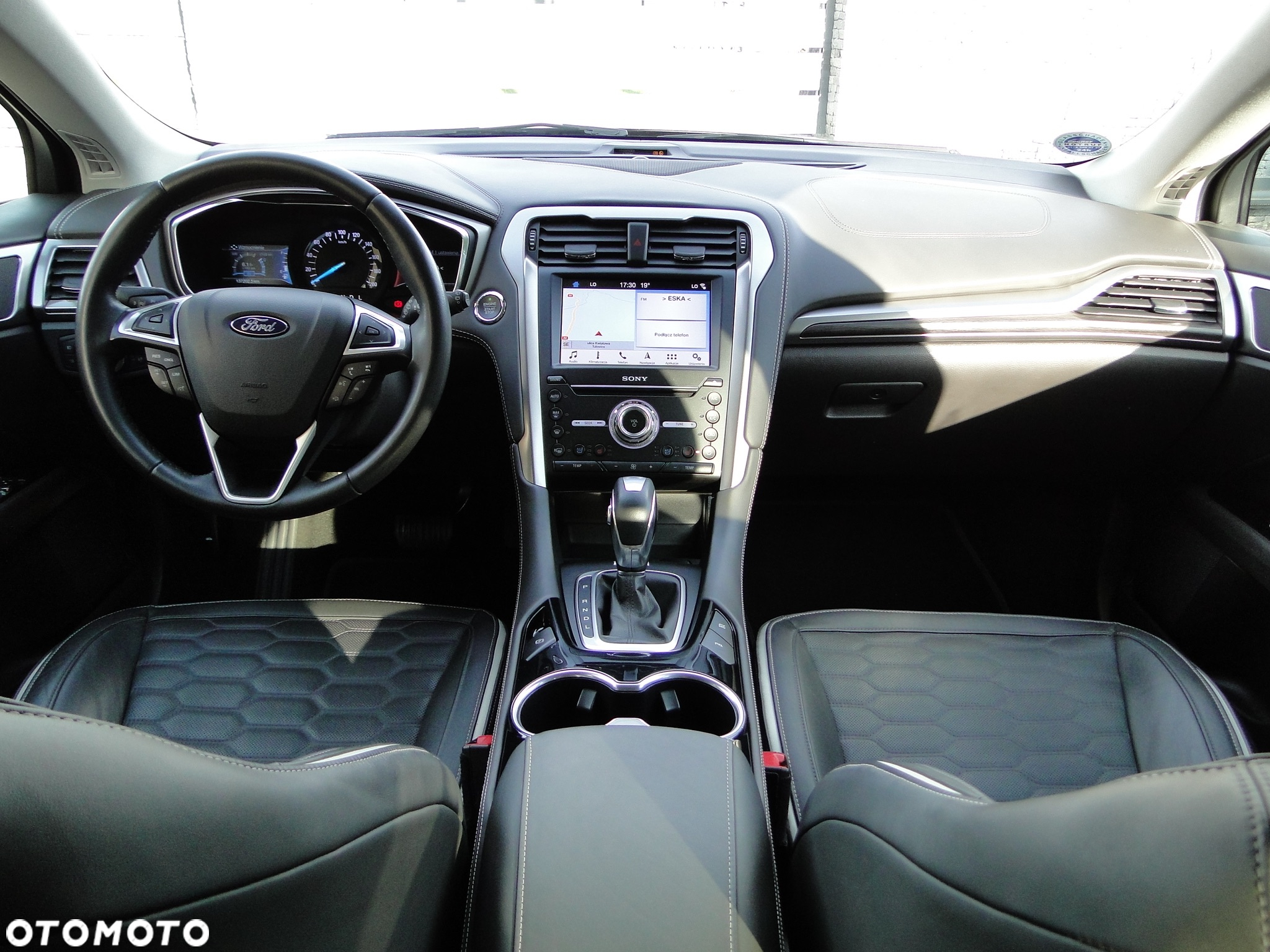 Ford Mondeo 2.0 Hybrid Vignale - 7
