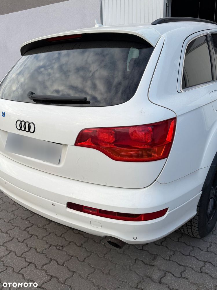 Audi Q7 3.0 TDI Quattro Tiptr - 9