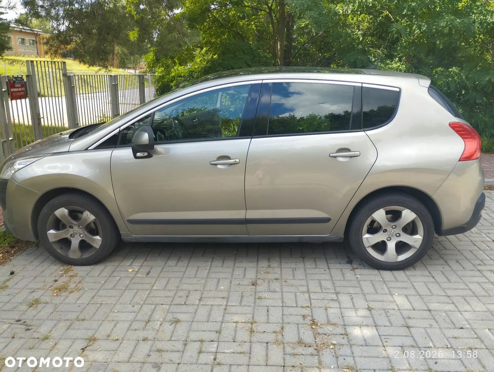 Peugeot 3008 1.6 HDi Premium - 3
