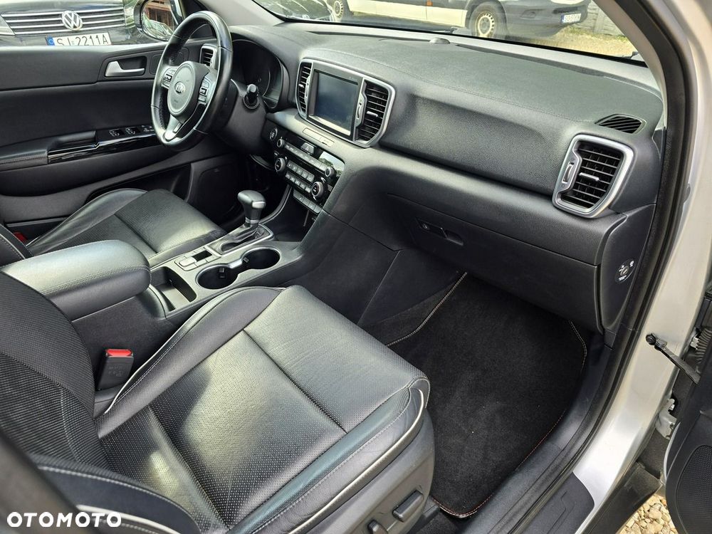 Kia Sportage - 11