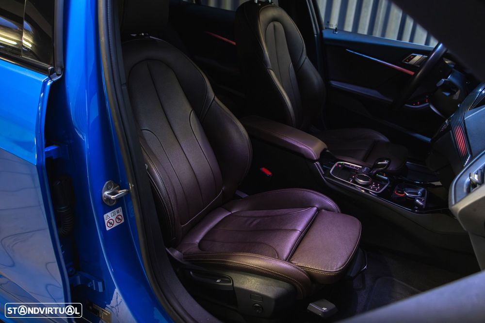 BMW 118 i Pack Desportivo M Auto - 20