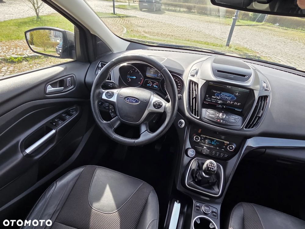 Ford Kuga 2.0 TDCi 4x4 Titanium - 30