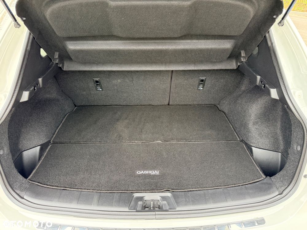 Nissan Qashqai 1.6 DIG-T Tekna - 35
