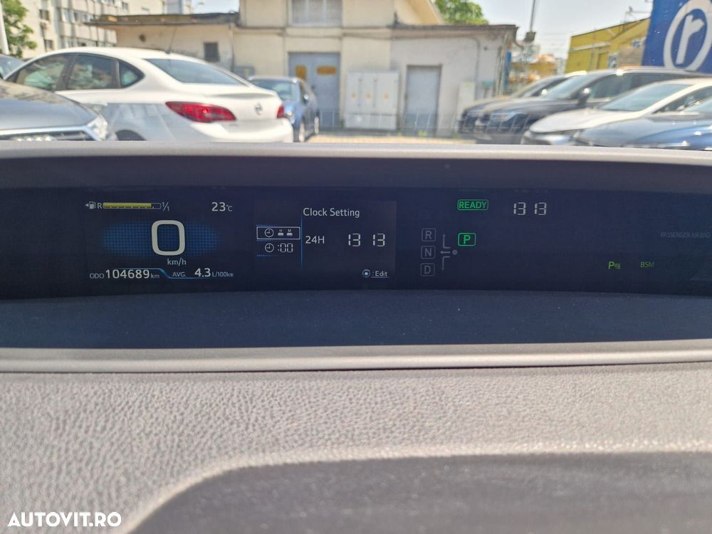 Toyota Prius - 16