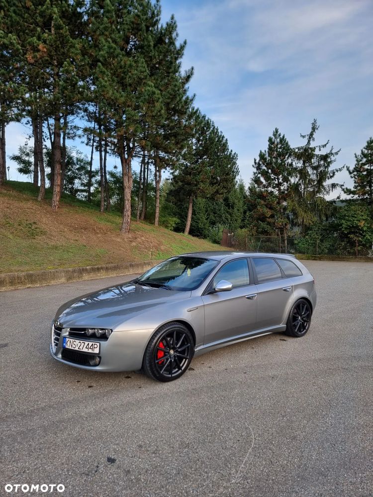 Alfa Romeo 159 - 2