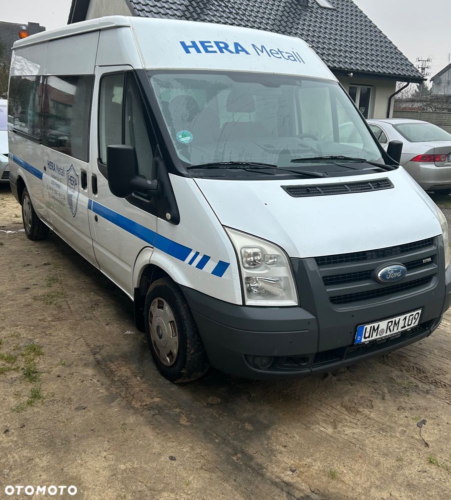 Ford Transit - 1