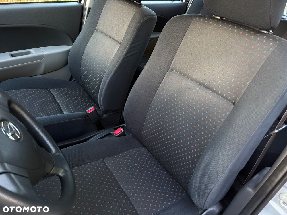 Daihatsu Sirion 1.0 CooLine - 33