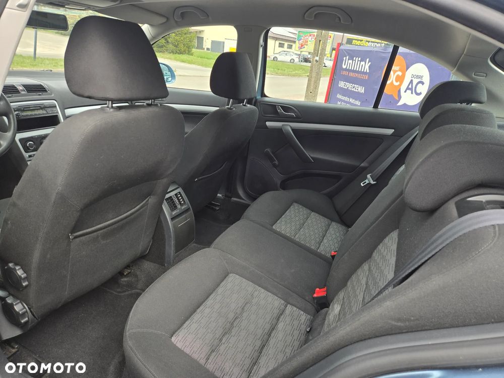 Skoda Octavia 1.4 TSI IMPULS EDITION - 9