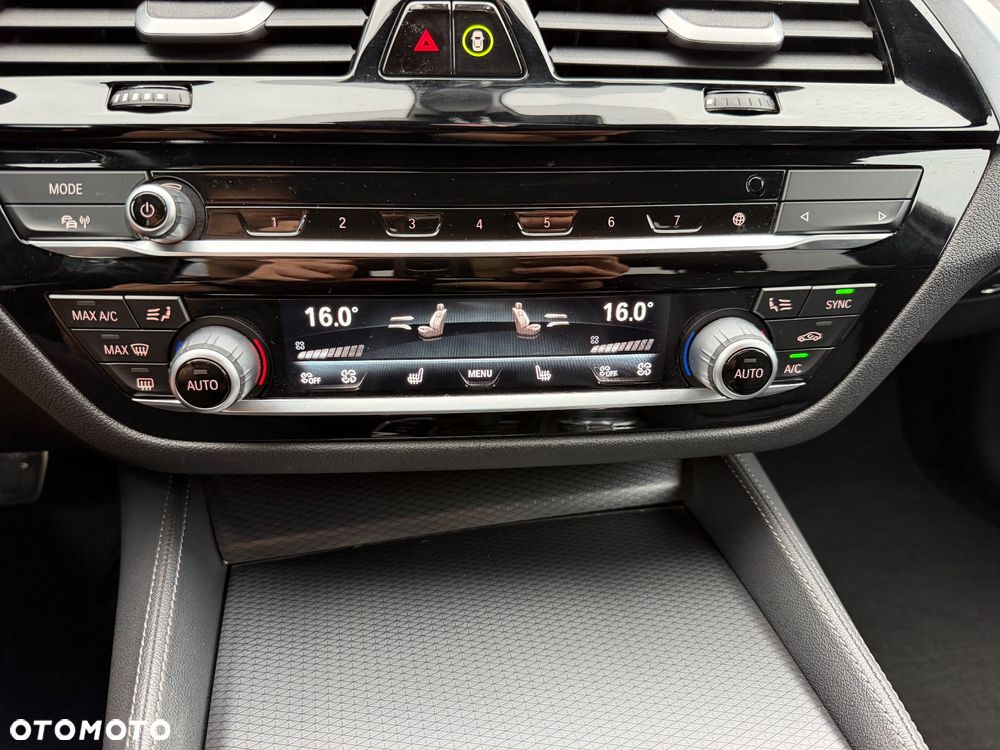 BMW Seria 5 520d mHEV M Sport sport - 33