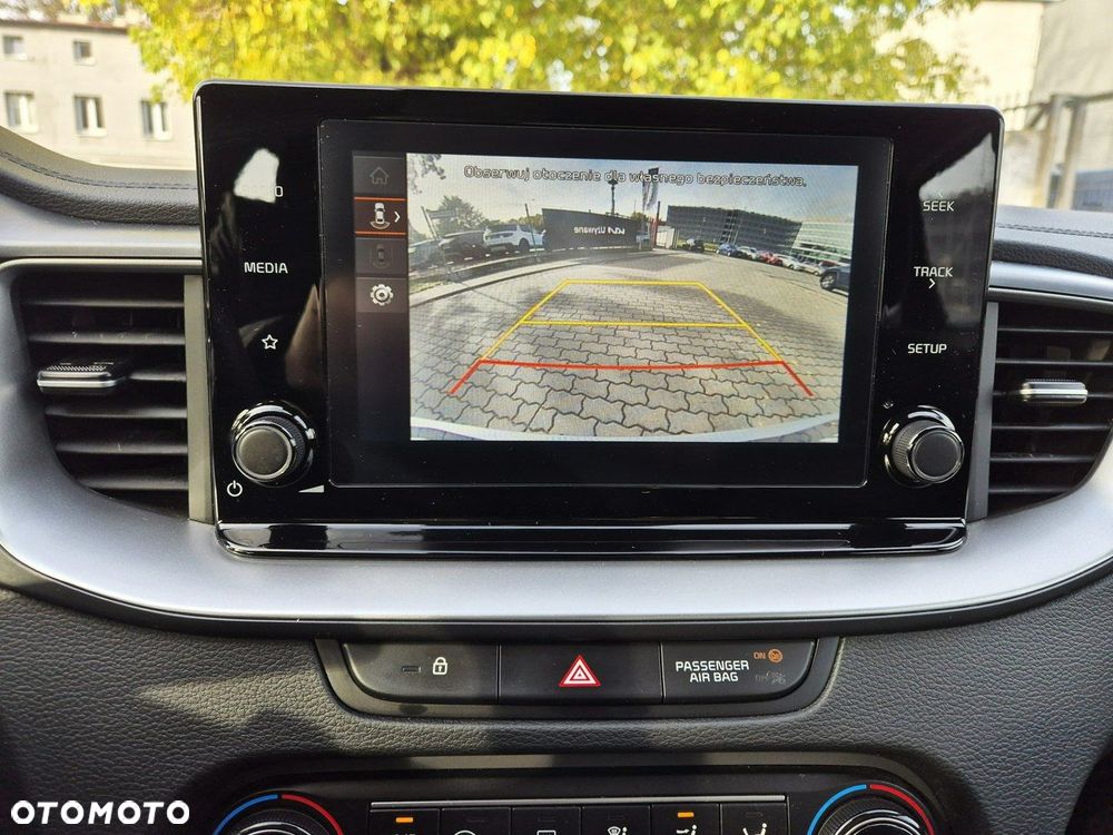 Kia Ceed 1.5 T-GDI M DCT - 21