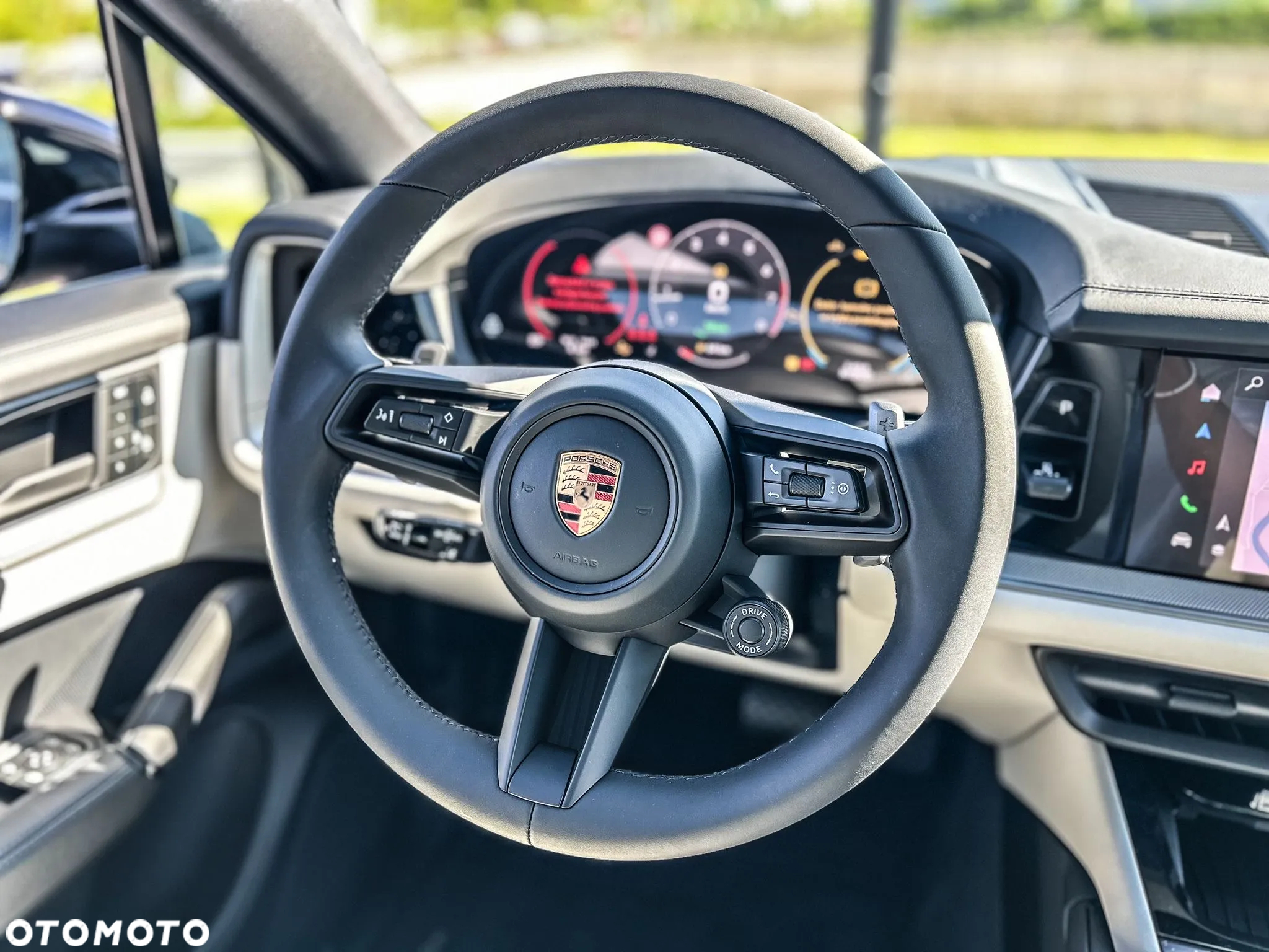 Porsche Cayenne - 15