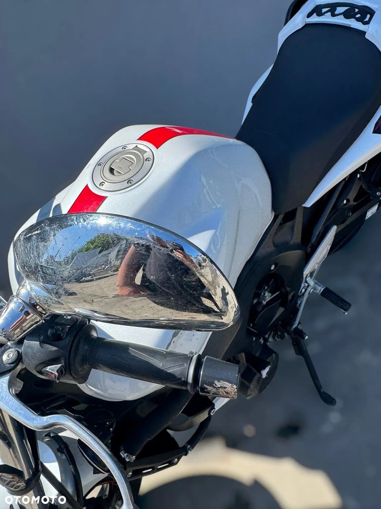 Yamaha FZ6 - 17