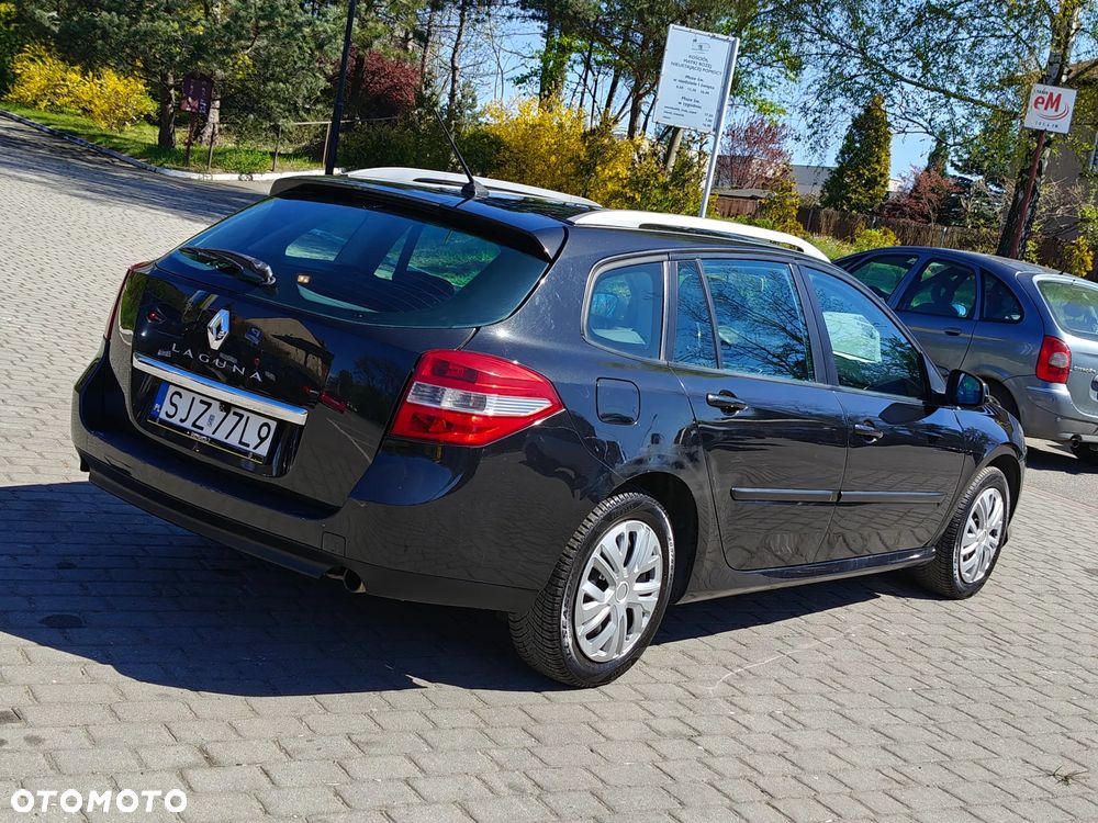 Renault Laguna dCi 110 FAP Dynamique - 12