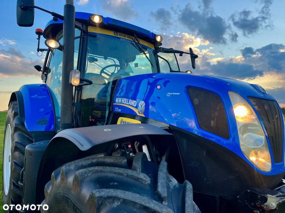 New Holland T7.235 PC //SUPER STAN//8100mth/ T7.270 - 8