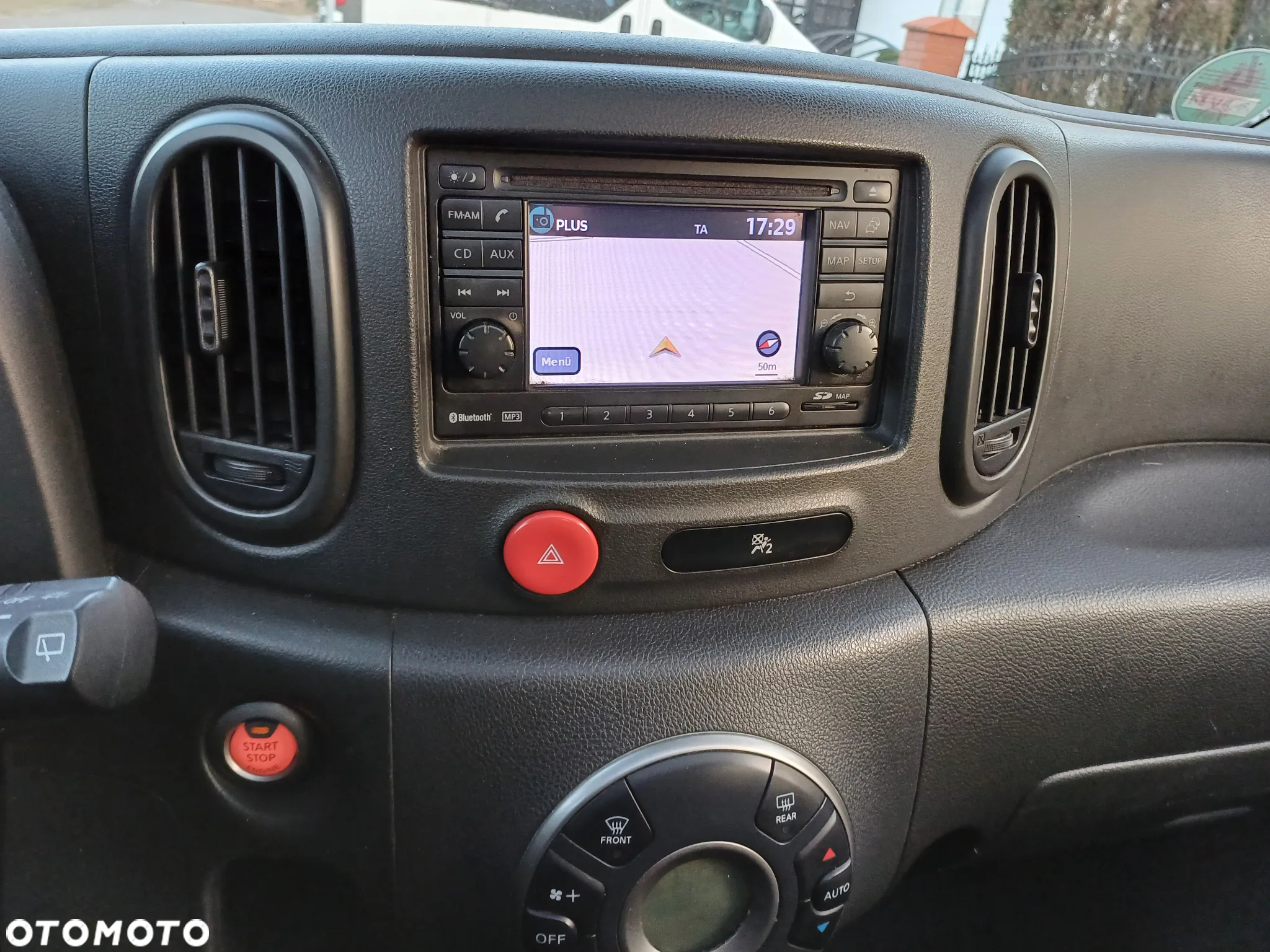 Nissan Cube 1.6 - 13