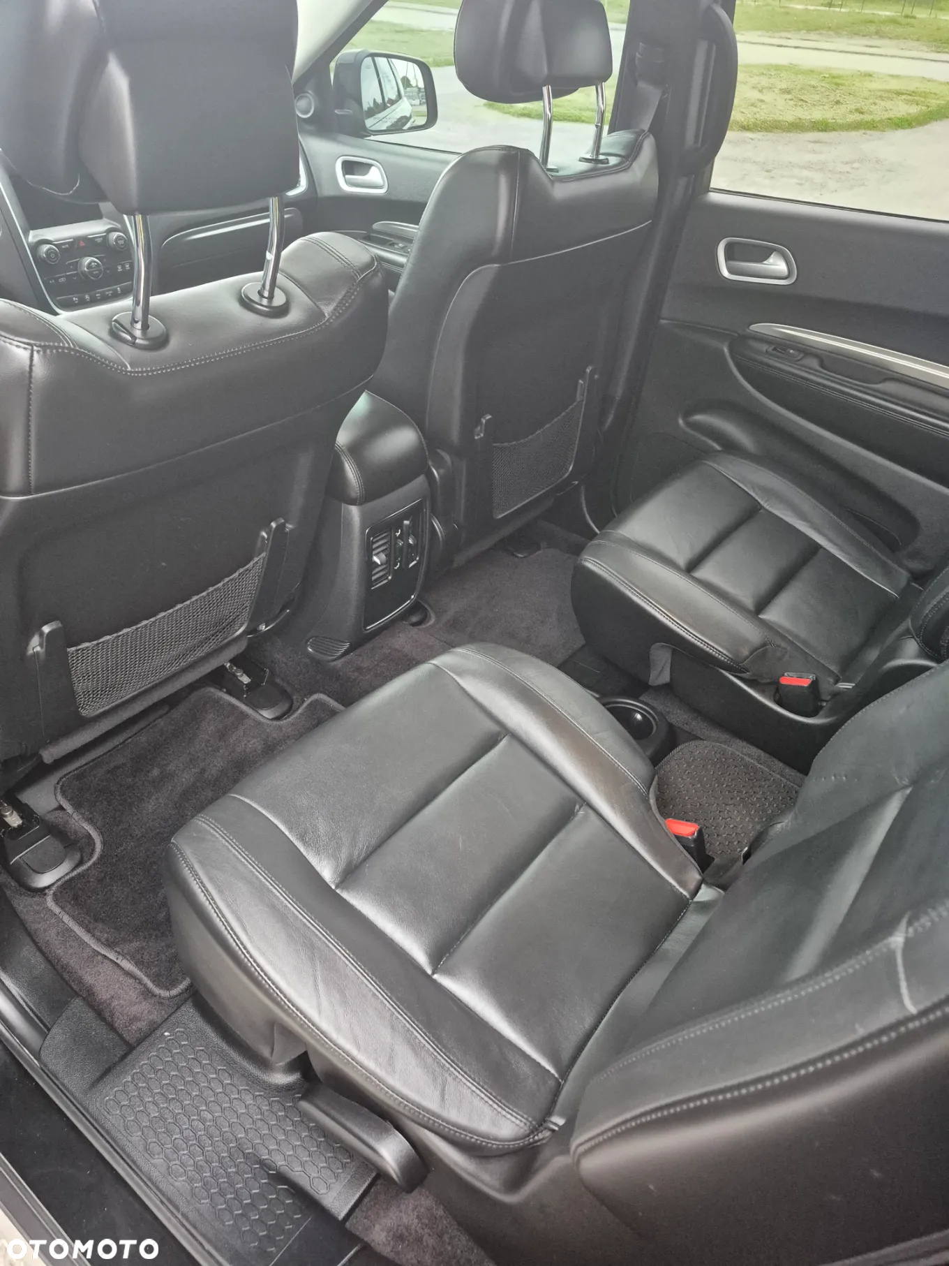 Dodge Durango - 10
