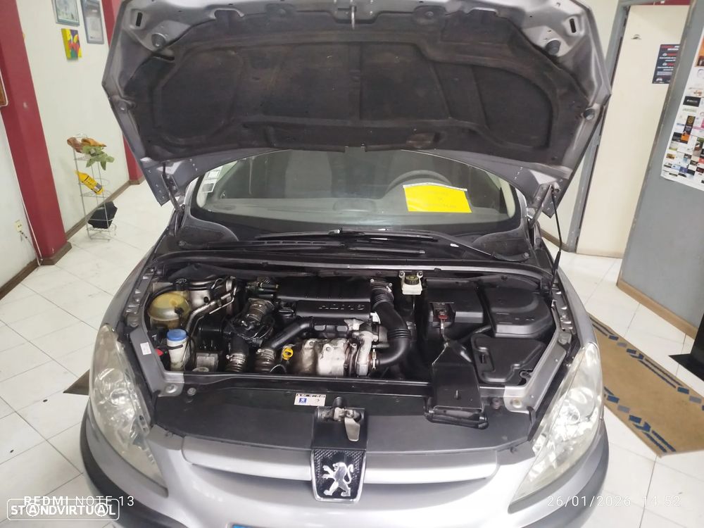 Peugeot 307 1.6 HDi Premium - 11