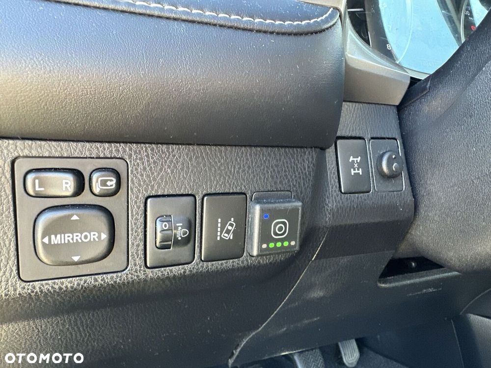 Toyota RAV4 2.0 Premium 4x4 - 22
