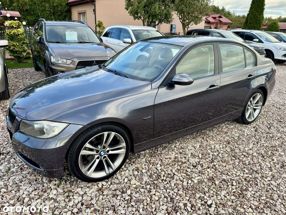 BMW Seria 3 - 12