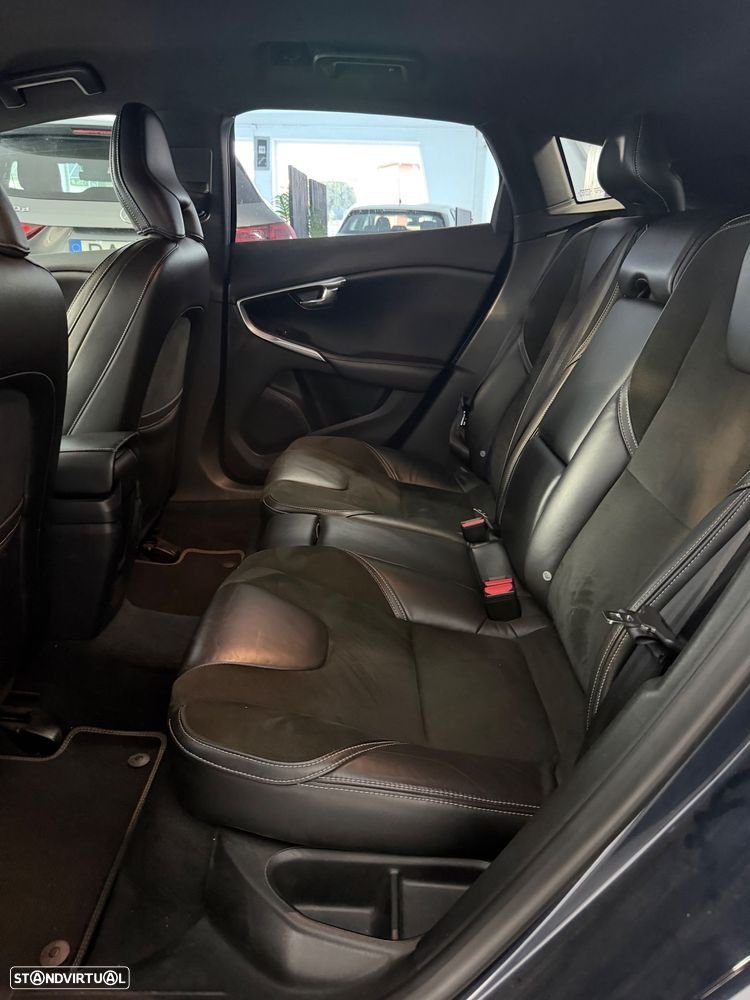 Volvo V40 - 10