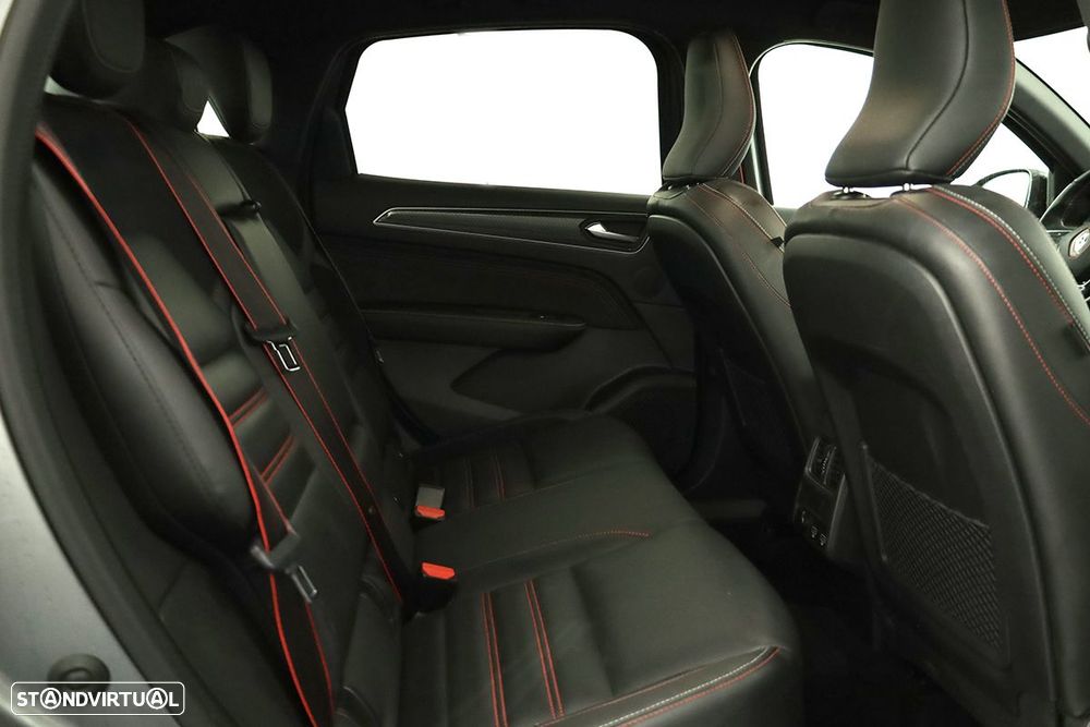 Renault Arkana 1.6 E-Tech R.S.Line - 24