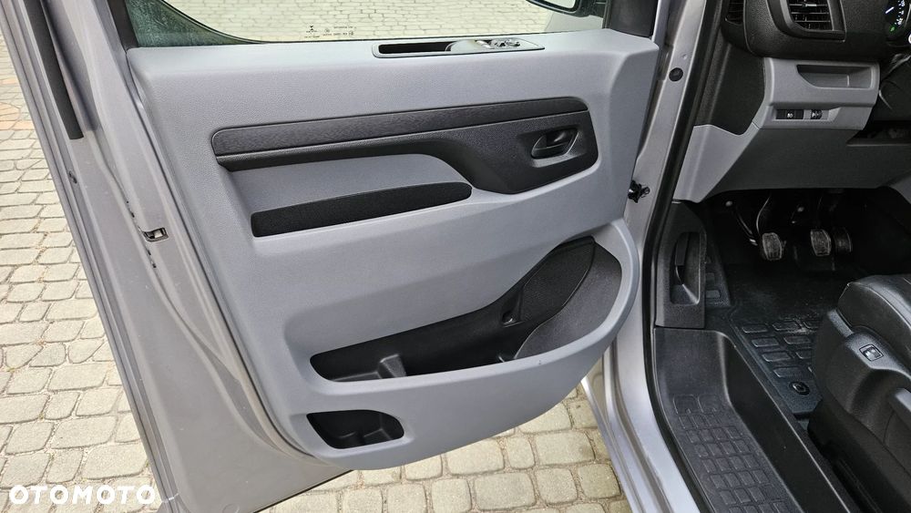 Peugeot EXPERT - 13