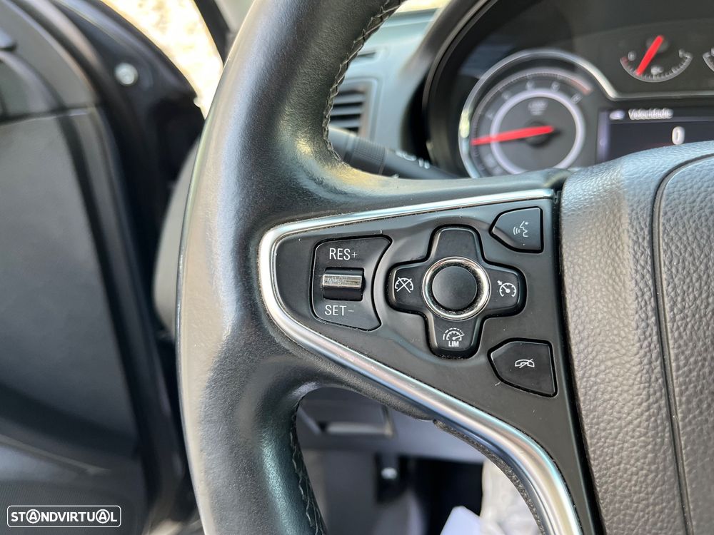 Opel Insignia 2.0 CDTI executive S/S - 46