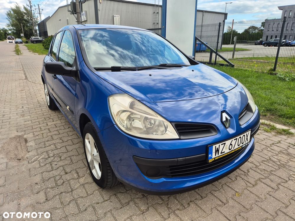 Renault Clio 1.2 16V Exception - 19