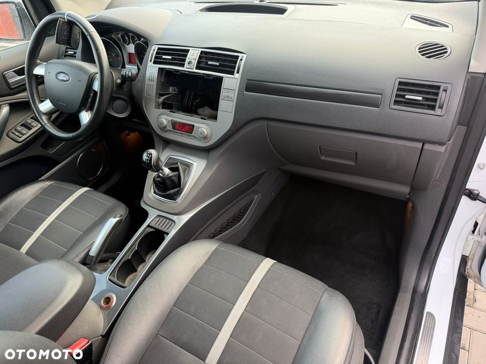 Ford Kuga 2.0 TDCi Trend - 12
