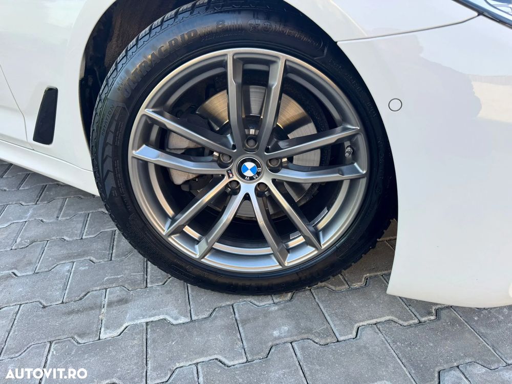 BMW Seria 5 520d Aut. M Sport Edition - 19