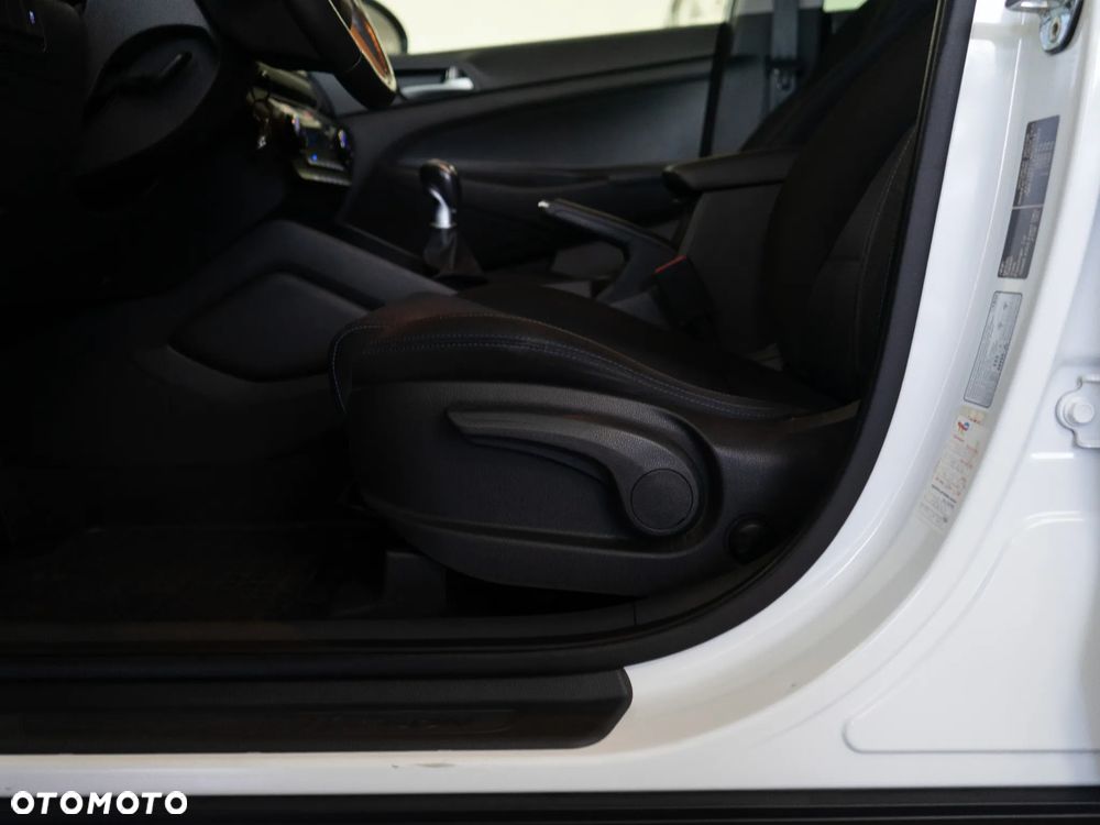 Hyundai Tucson 1.6 GDi Comfort 2WD - 23