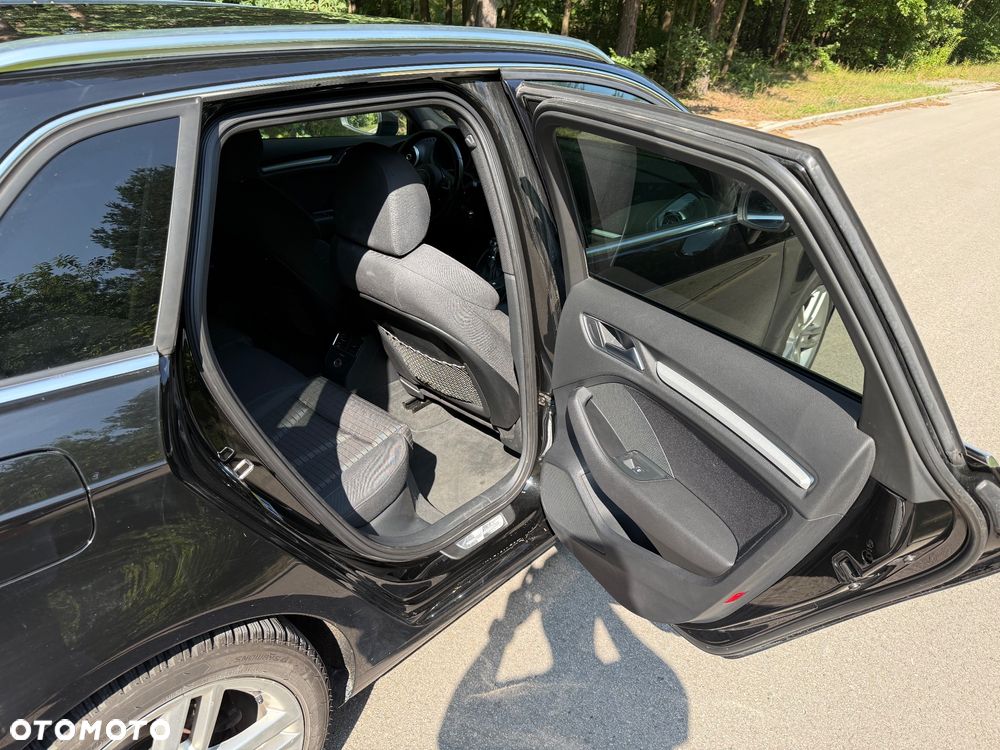 Audi A3 Sportback 2.0 TDI clean diesel Quattro Ambiente S tronic - 13