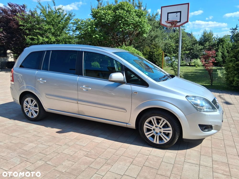 Opel Zafira 1.8 Family Plus - 20