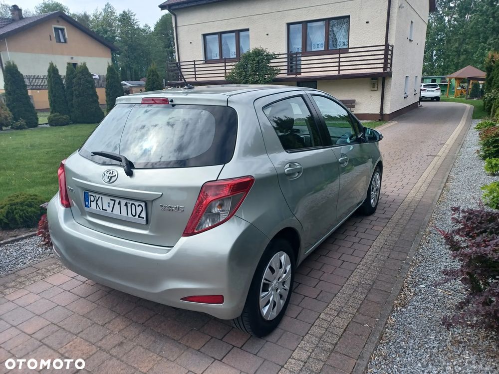 Toyota Yaris 1.4 D-4D Luna EU5 - 5
