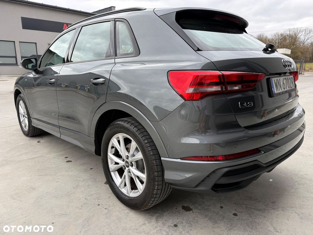 Audi Q3 35 TFSI S tronic - 4