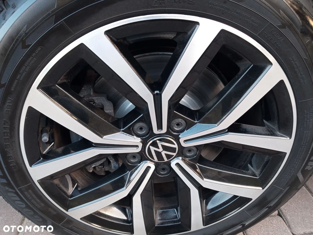 Volkswagen Passat 2.0 TSI Business DSG - 37