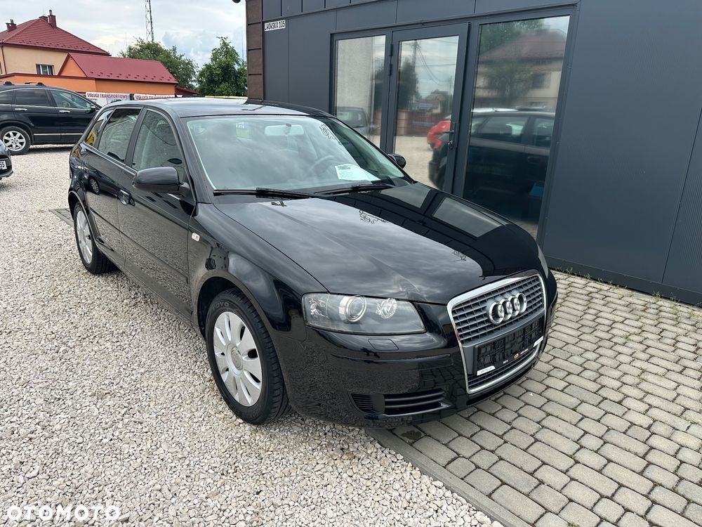 Audi A3 Sportback 1.6 Ambition - 1