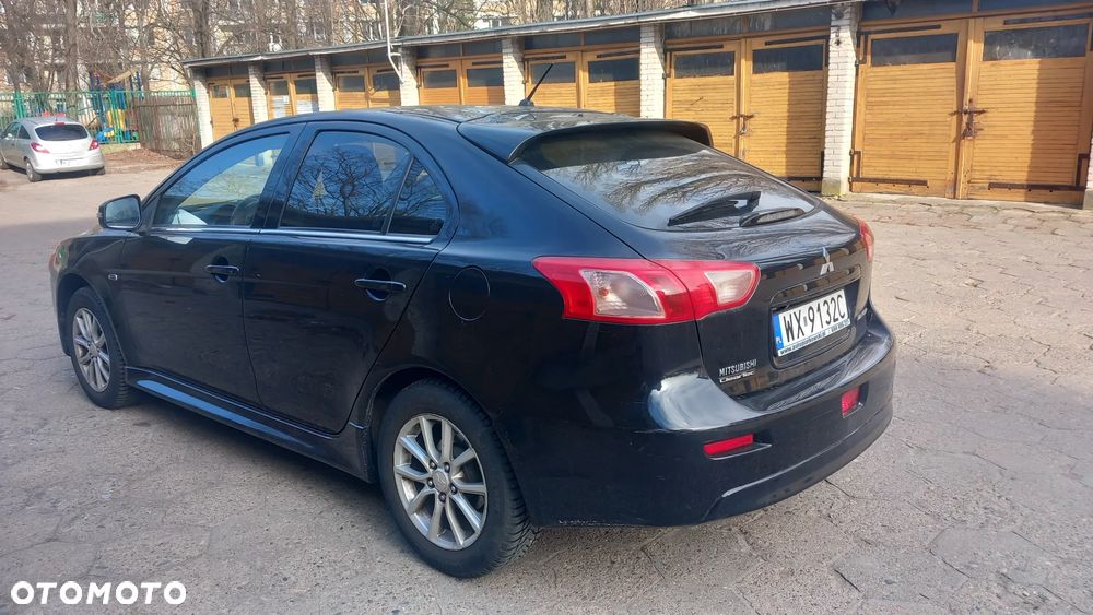 Mitsubishi Lancer 1.6 Inform - 6